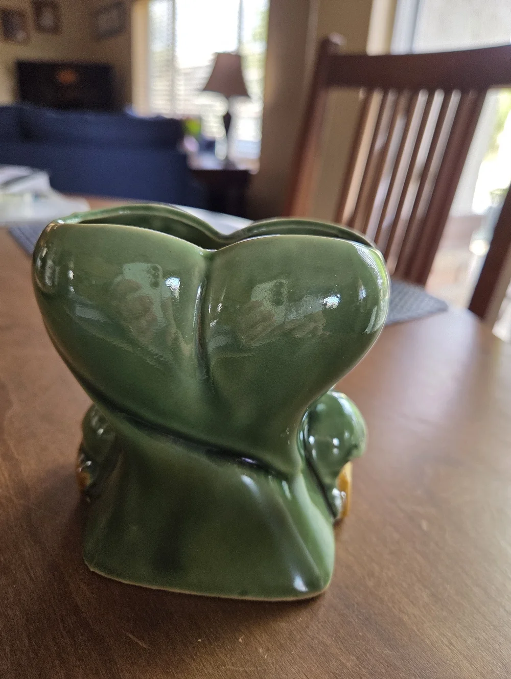 Majolica Double Lucky Elephant Planter